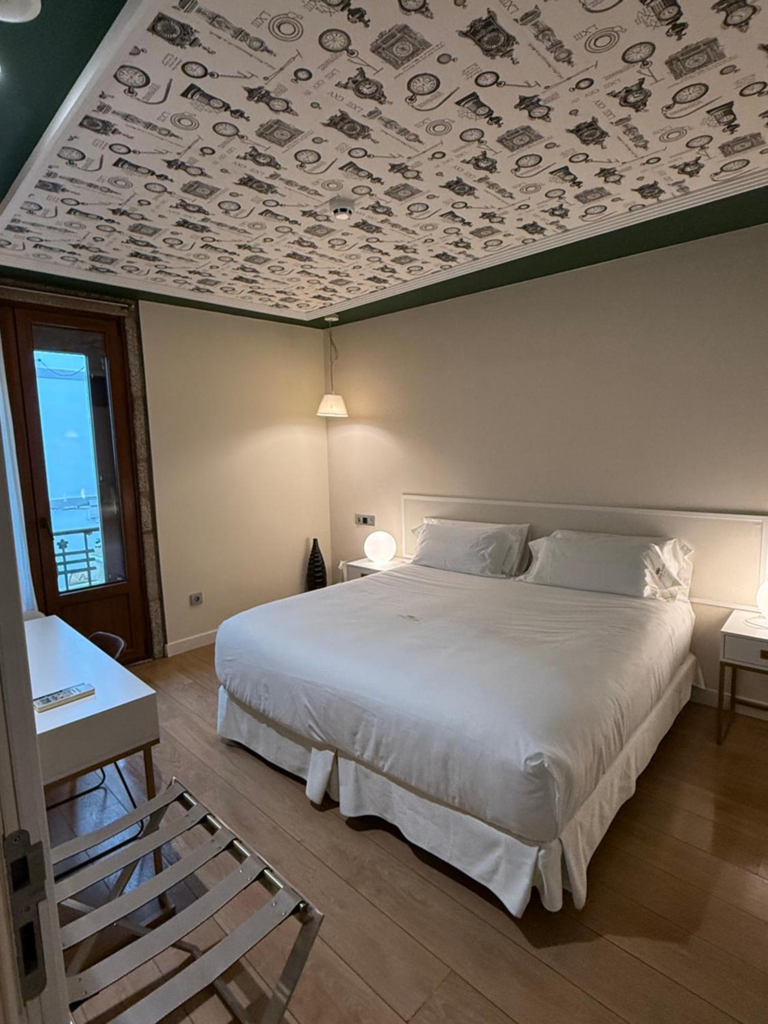 Отель Casas Reais Boutique Сантьяго-де-Компостела Экстерьер фото