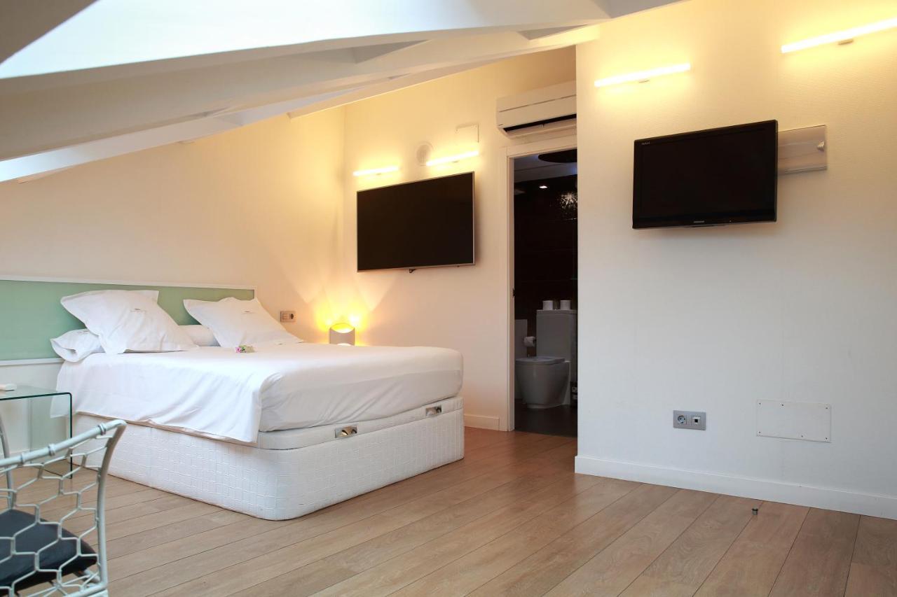 Отель Casas Reais Boutique Сантьяго-де-Компостела Экстерьер фото
