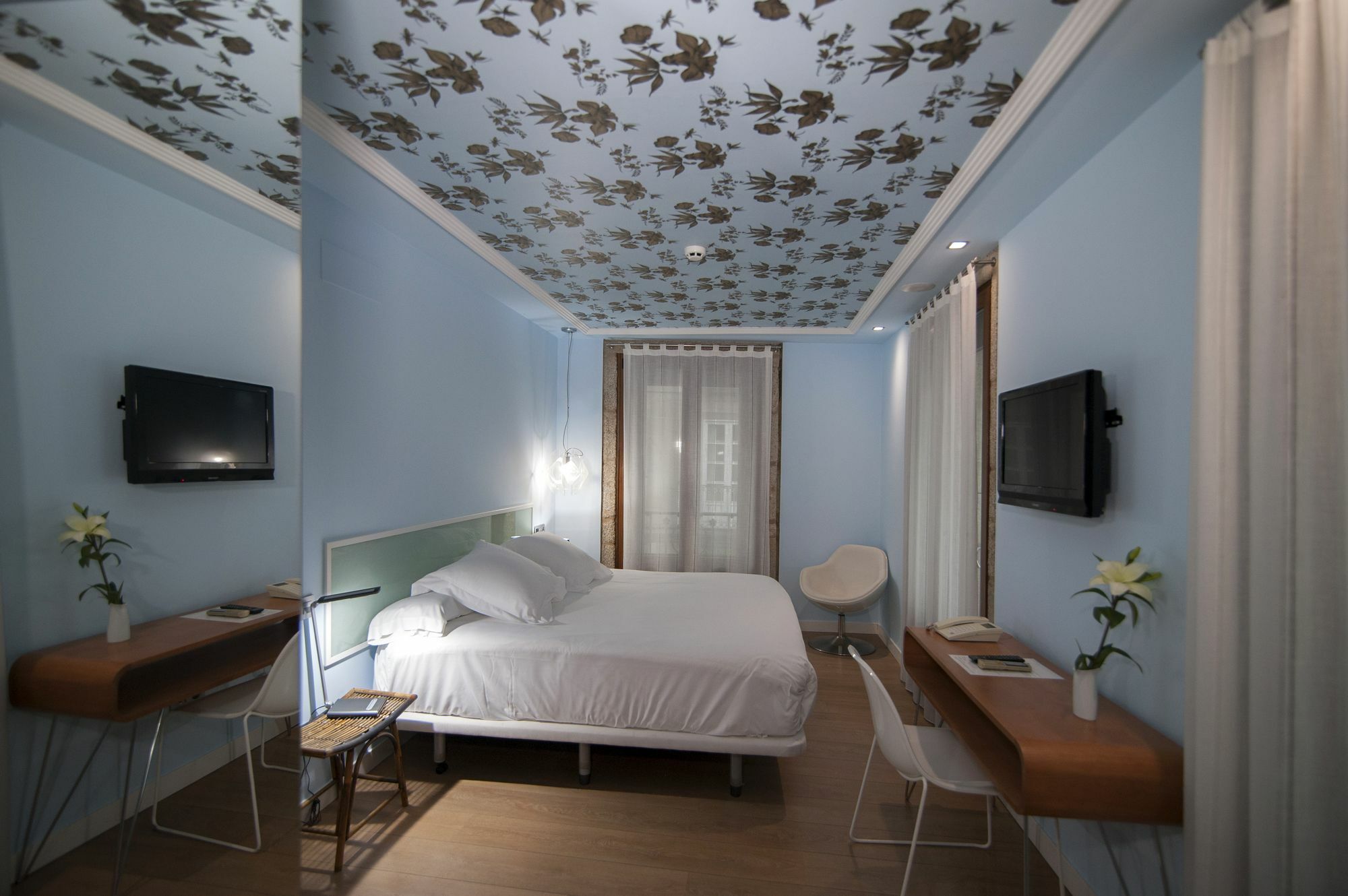 Отель Casas Reais Boutique Сантьяго-де-Компостела Экстерьер фото